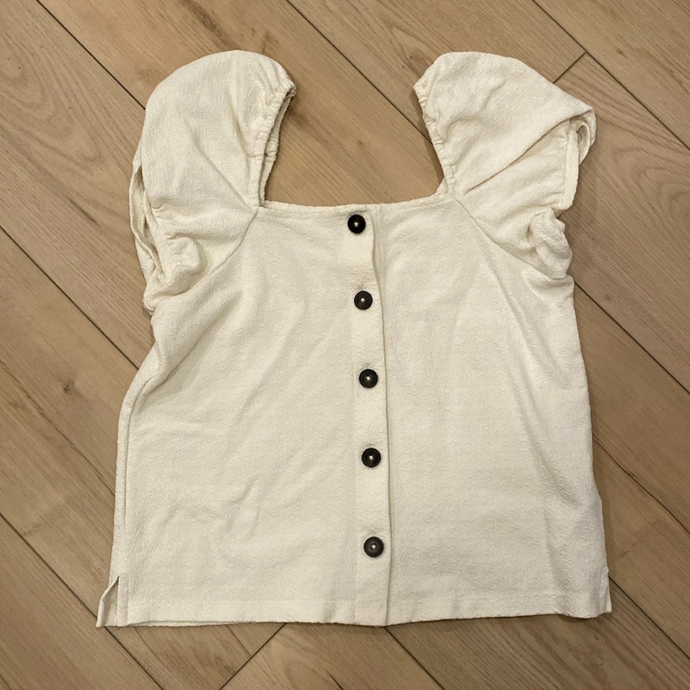 Madewell puff sleeve cotton/polyester top.